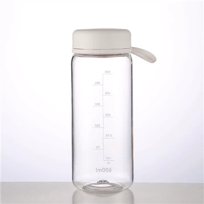 Are there any reusable sports water bottles with a vacuum insulation?